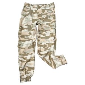 GAP Girlfriend Desert Camo 5" Zip Ankle Joggers Cotton/Lyocell/Elastane 4 VGUC